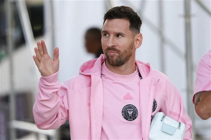 Lionel Messi có chơi trận New York City?